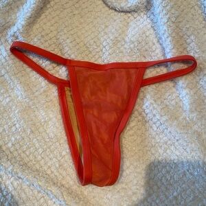 MINIMALE ANIMALE Mesh-Kini matching top available too